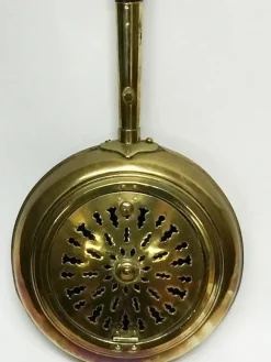 Pamono 18th Century Brass Bedpan With Original Dark Oak Wooden Turned Steel