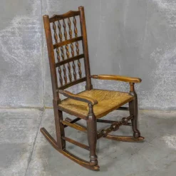 Pamono 18th Century English Spindle Back Rocker Online