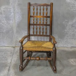 Pamono 18th Century English Spindle Back Rocker Online