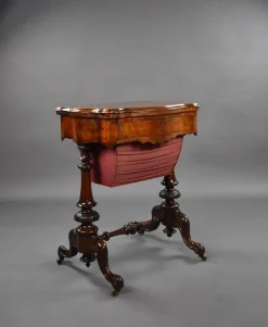 Pamono 19th Century English Victorian Burr Walnut Games Table, 1860s Clearance