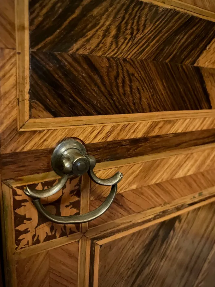 Pamono 18th Century Louis XVI Italian Nightstands Cabinets with Marble Top, Marquetry, 1780, Set of 2