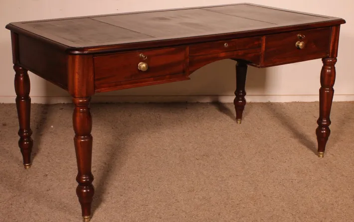 Pamono 19th Century Mahogany Two-Drawer Desk Outlet