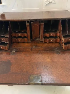 Pamono 17th Century Oak Bureau with Interior, 1680s Outlet