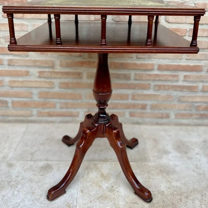 Pamono 19th Century Regency Wood Game Table with Green Leather Top, 1890s Sale