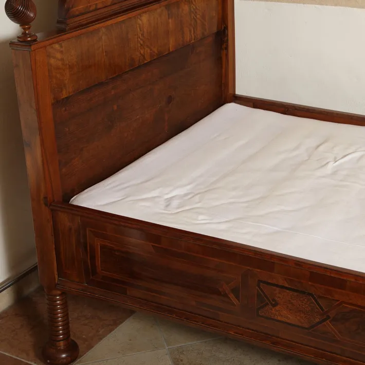 Pamono 18th Century Single Bed Outlet