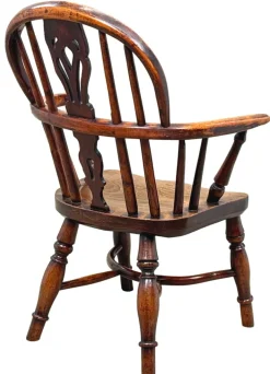 Pamono 19th Century Yew Wood Childs Windsor Armchair, 1820 Discount