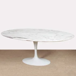 Pamono Tulip Dining Table by Eero Saarinen for Knoll, 1970 Hot