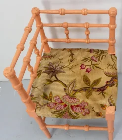 Pamono Turned Corner Chair for Child in Painted Wood & Fabric, 19th Century Outlet