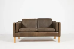 Pamono Two-Seater Sofa in Leather from Vemb, 1980s Outlet