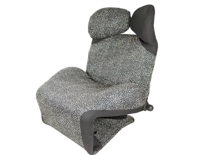 Pamono Vintage Black and White Wink Lounge Chair by Toshiyuki Kita for Cassina, 1980s Best