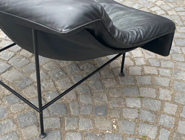 Pamono Vintage Butterfly Black Leather Sofa and Lounge Chairs by Gerard Van Den Berg for Montis, 1980s, Set of 3 Online