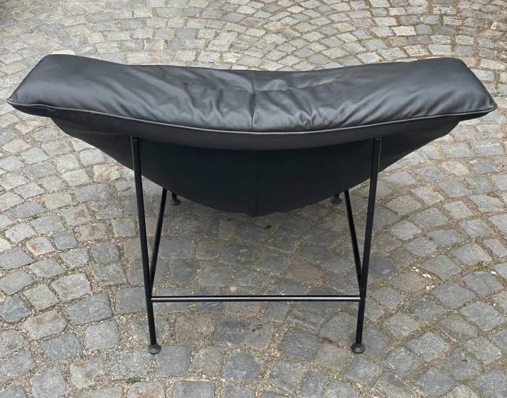 Pamono Vintage Butterfly Black Leather Sofa and Lounge Chairs by Gerard Van Den Berg for Montis, 1980s, Set of 3 Online