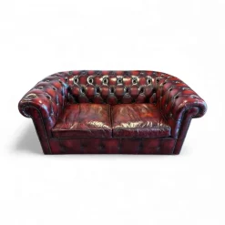 Pamono Vintage Chesterfield Two-Seater Sofa in Leather Online