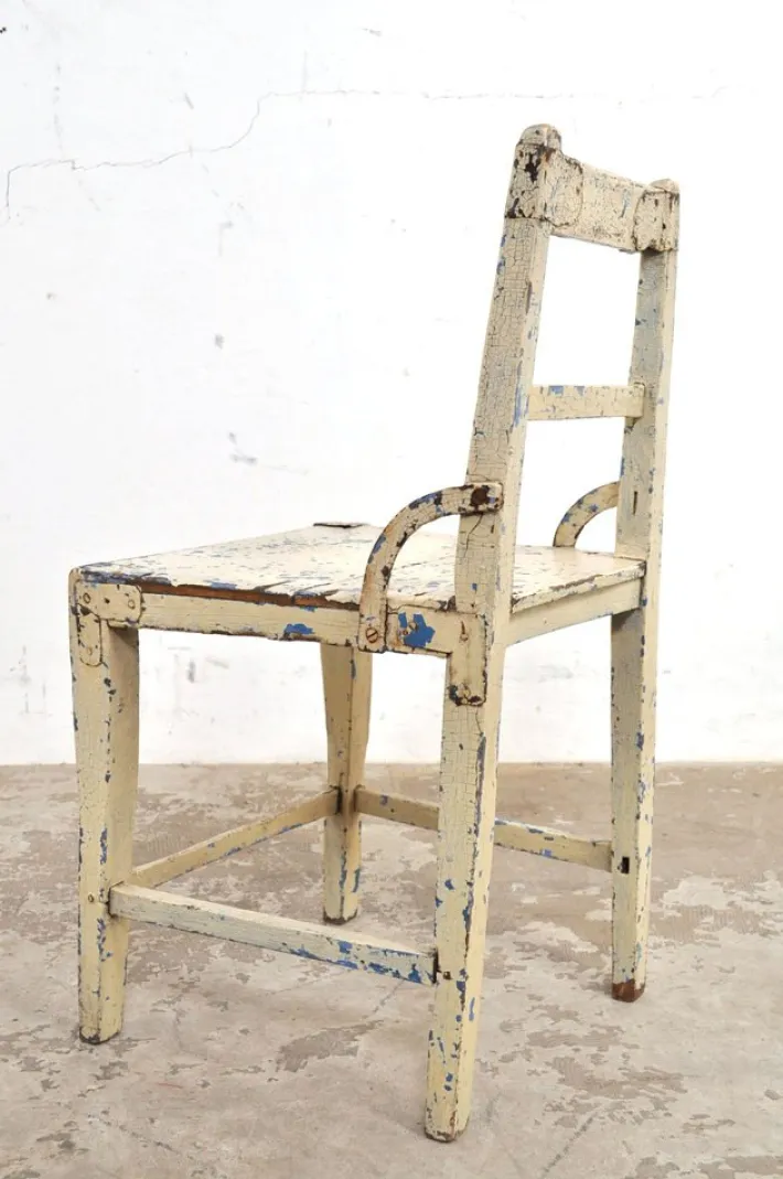 Pamono Vintage Childrens Chair in Wood Best