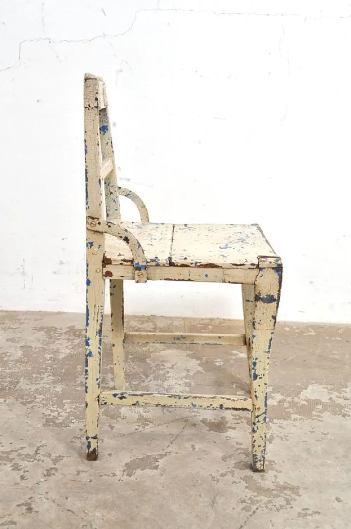 Pamono Vintage Childrens Chair in Wood Best