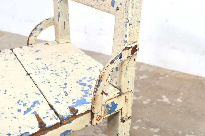 Pamono Vintage Childrens Chair in Wood Best