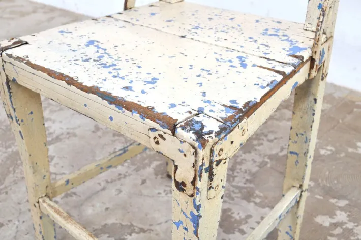 Pamono Vintage Childrens Chair in Wood Best