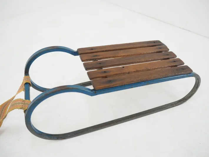 Pamono Vintage Children's Sleigh in Steel and Wood, 1920 Hot
