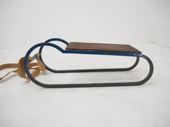 Pamono Vintage Children's Sleigh in Steel and Wood, 1920 Hot