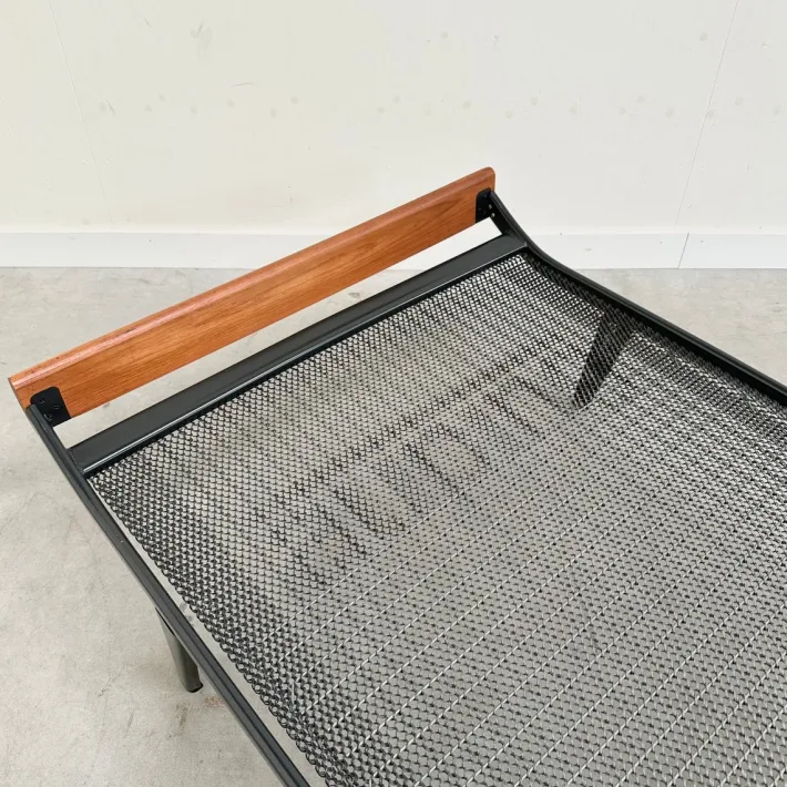 Pamono Vintage Cleopatra Daybed by Cordemeijer for Auping, Netherlands, 1950s New