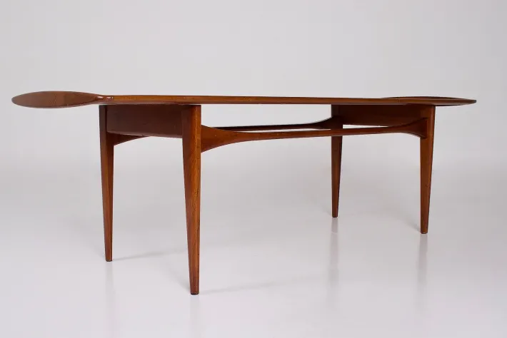 Pamono Vintage Danish Coffee Table, 1960s Hot