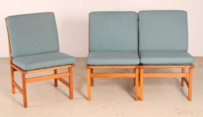 Pamono Vintage Danish Model 3232 Lounge Chairs in Oak by Borge Mogensen for Fredericia Stolefabrik, 1960s, Set of 4
