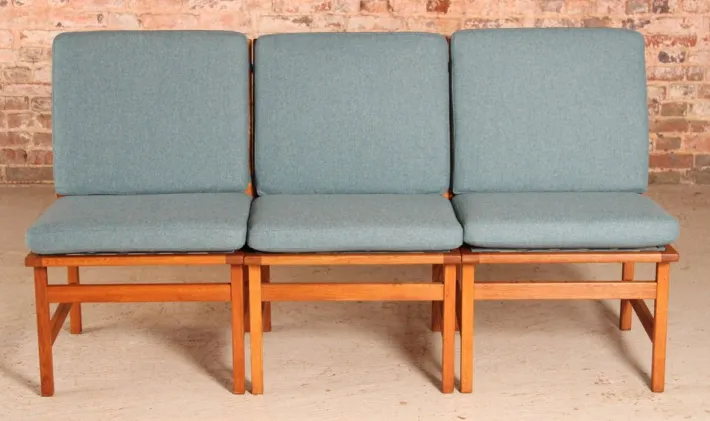 Pamono Vintage Danish Model 3232 Lounge Chairs in Oak by Borge Mogensen for Fredericia Stolefabrik, 1960s, Set of 4