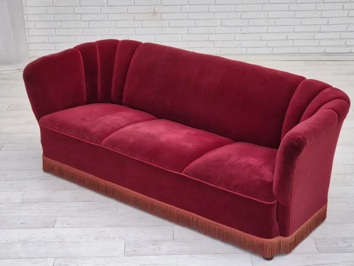 Pamono Vintage Danish 3-Seater Sofa in Cherry-Red Furniture Velour, 1960s