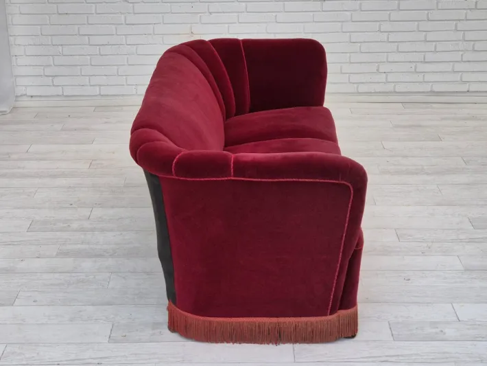 Pamono Vintage Danish 3-Seater Sofa in Cherry-Red Furniture Velour, 1960s