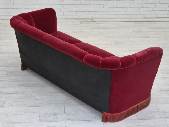 Pamono Vintage Danish 3-Seater Sofa in Cherry-Red Furniture Velour, 1960s