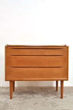 Pamono Vintage Danish Teak Dressing Table or Chest of Drawers from Ølholm Møbelfabrik, 1960s Clearance