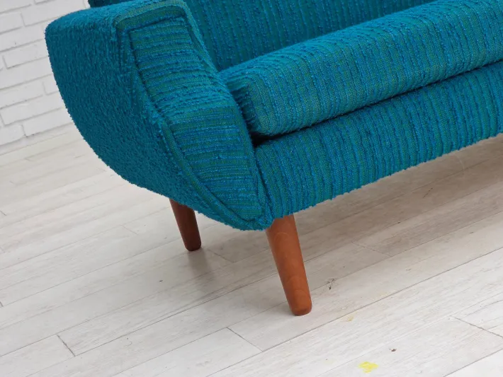 Pamono Vintage Danish Three-Seater Sofa in Wool and Teak, 1970s New