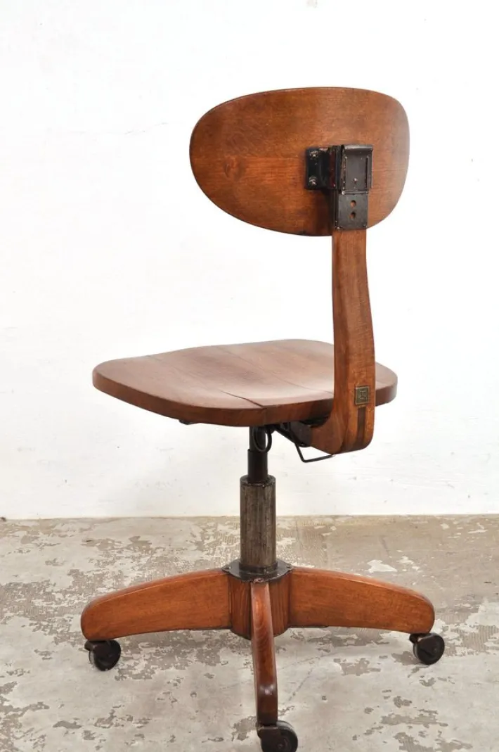 Pamono Vintage Desk Chair on Wheels by Albert Stoll for Stoll Giroflex, 1930s Clearance