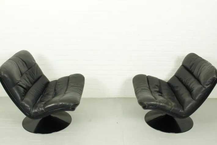 Pamono Vintage Dutch F978 Swivel Chairs by Geoffrey Harcourt for Artifort, 1970s, Set of 2 Outlet