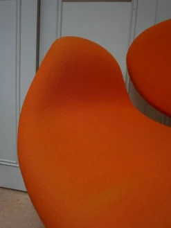 Pamono Vintage Dutch Little Tulip Swivel Armchair by Pierre Paulin for Artifort, 1990s Sale