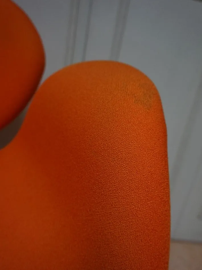 Pamono Vintage Dutch Little Tulip Swivel Armchair by Pierre Paulin for Artifort, 1990s Sale