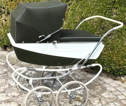 Pamono Vintage English Freeway Coachbuilt Baby Pram in Dark Green & White, 1960s Discount