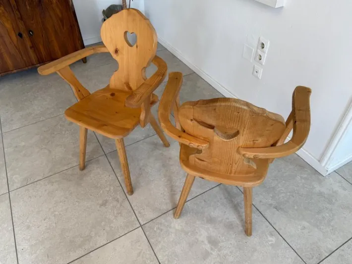 Pamono Vintage Farmhouse Heart-Shaped Armchair Clearance