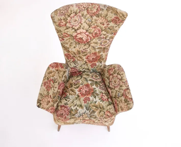 Pamono Vintage Floral Fabric Children's Armchair with Wooden Legs, Italy, 1950s