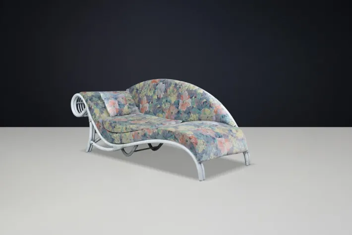 Pamono Vintage Floral Rattan Daybed by Flechtatelier Schütz, 1980s Hot