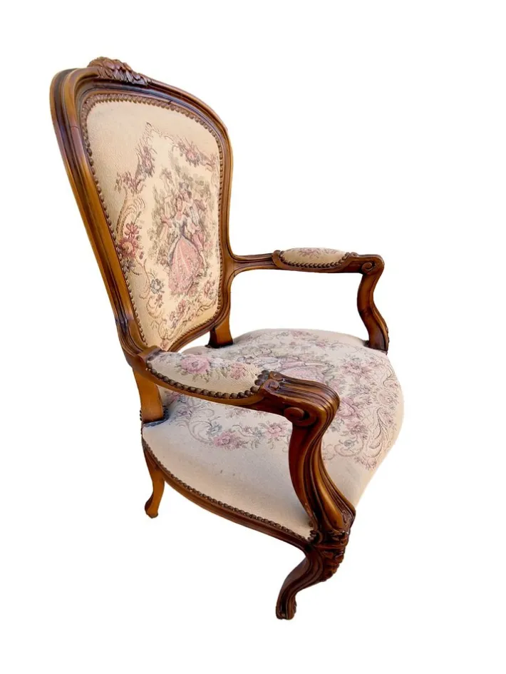 Pamono Vintage Floral Sofa and 2 Armchairs, 1930s, Set of 3 Sale