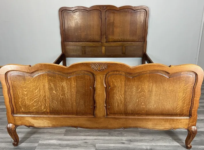 Pamono Vintage French Louis XVI Style Double Carved Bed in Oak Sale
