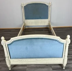 Pamono Vintage French Style Bed Online