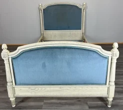 Pamono Vintage French Style Bed Online