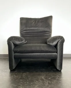 Pamono Vintage Grey Velvet Maralunga Sofa with Armchair by Vico Magistretti for Cassina, 1970s, Set of 2 Outlet
