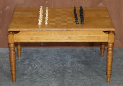 Pamono Vintage Honey Oak Chess Board Coffee Table With Chess Set Best