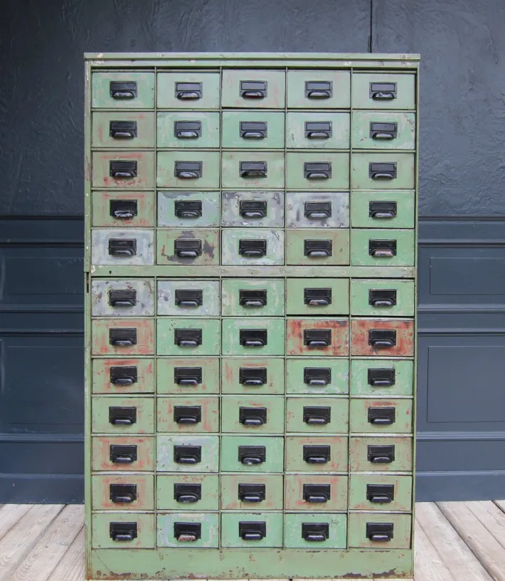 Pamono Vintage Industrial Metal Drawer Cabinet, 1920s Online