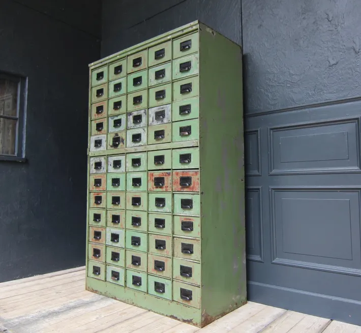 Pamono Vintage Industrial Metal Drawer Cabinet, 1920s Online