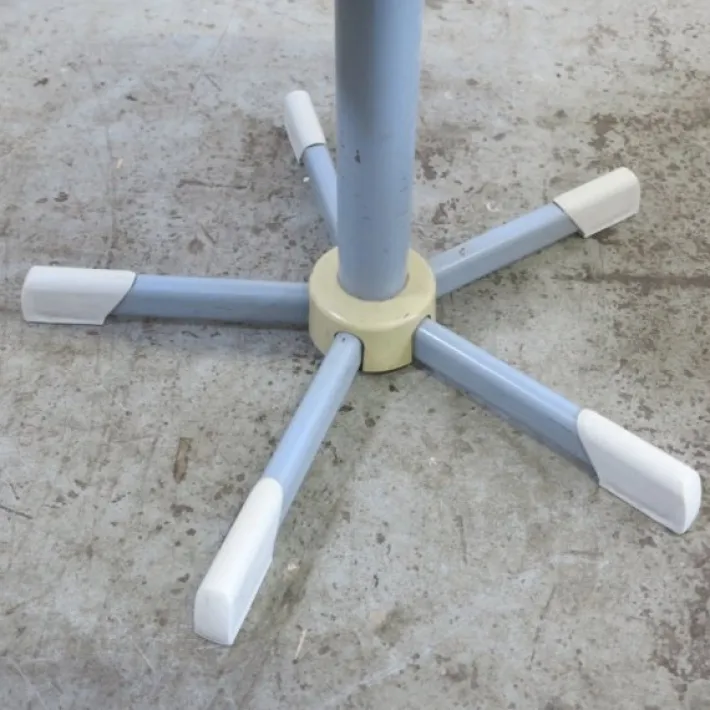 Pamono Vintage Industrial Swivel Chair by V & S Germany, 1970s Hot