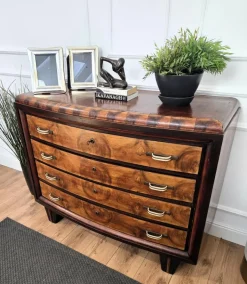 Pamono Vintage Italian Art Deco Burl Wood and Bronze Chest of Drawers by Paolo Buffa, 1940s Hot